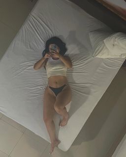 Duda Kropf feet photo 3