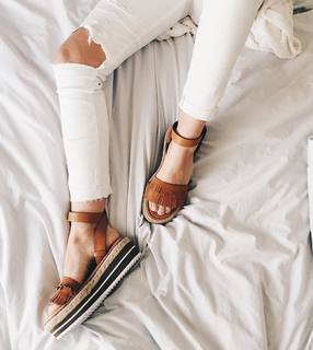 Dulceida feet photo 16