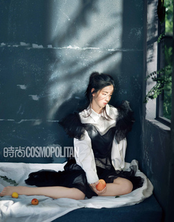 Duling Chen feet photo 11