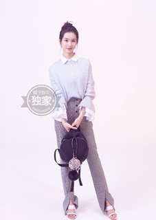 Duling Chen feet photo 10