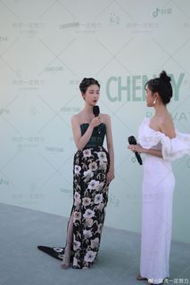 Duling Chen feet photo 17