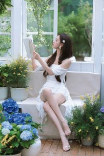 Duling Chen feet photo 3