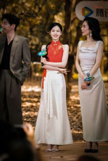 Duling Chen feet photo 1