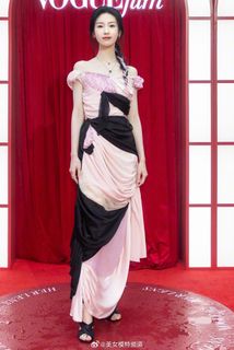 Duling Chen feet photo 9