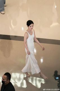 Duling Chen feet photo 19