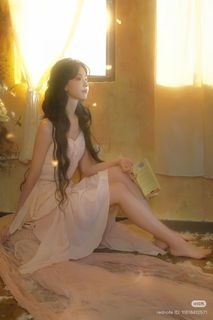 Duling Chen feet photo 17