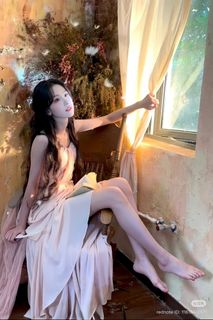 Duling Chen feet photo 14