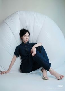 Duling Chen feet photo 16