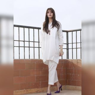 Dur-e-Fishan Saleem feet photo thumbnail