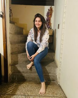 Dur-e-Fishan Saleem feet photo thumbnail