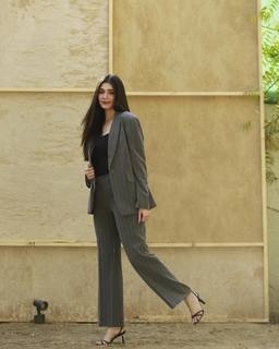 Dur-e-Fishan Saleem feet photo thumbnail