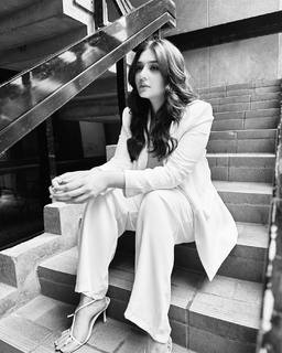 Dur-e-Fishan Saleem feet photo thumbnail