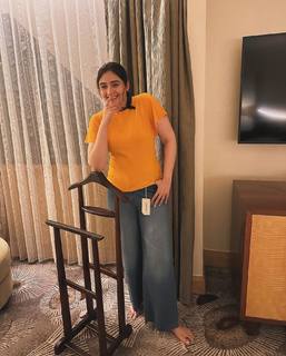 Dur-e-Fishan Saleem feet photo thumbnail