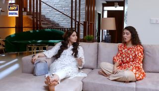 Dur-e-Fishan Saleem feet photo thumbnail