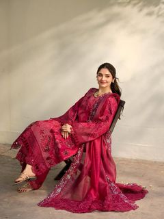 Dur-e-Fishan Saleem feet photo 10