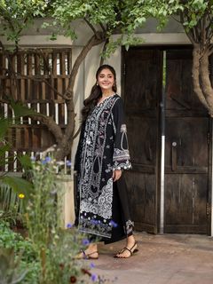 Dur-e-Fishan Saleem feet photo 18