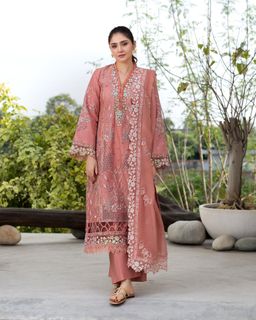 Dur-e-Fishan Saleem feet photo 6