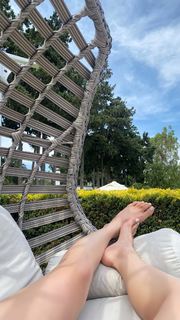 Duru Önver feet photo 4