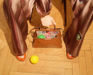Duygu Özaslan feet photo 8