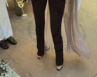 Duygu Özaslan feet photo 1