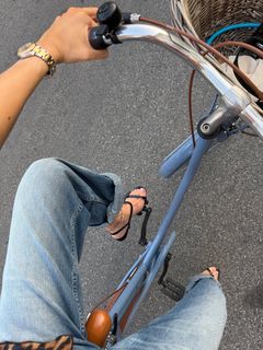Duygu Özaslan feet photo 7