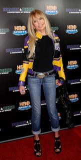 Dyan Cannon feet photo 5