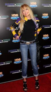 Dyan Cannon feet photo 4