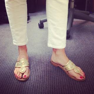 Dylan Dreyer feet photo thumbnail