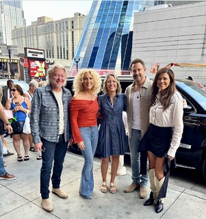 Dylan Dreyer feet photo thumbnail