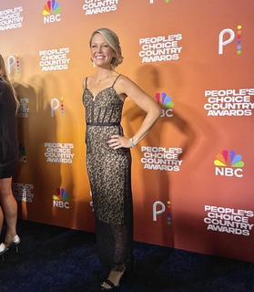 Dylan Dreyer feet photo thumbnail