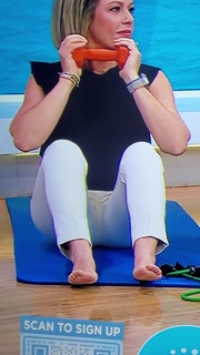 Dylan Dreyer feet photo thumbnail
