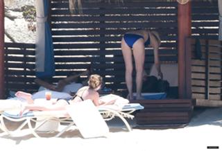 Dylan Penn feet photo 10