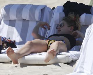 Dylan Penn feet photo 18