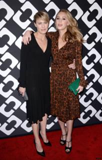 Dylan Penn feet photo 9