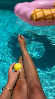 Dânia Neto feet photo 1
