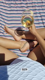 Dânia Neto feet photo 1