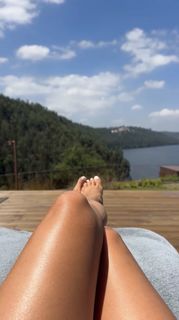 Dânia Neto feet photo 1