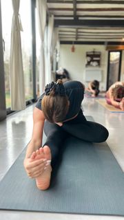 Dânia Neto feet photo 6