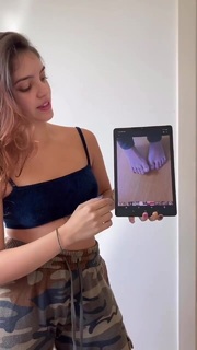Débora Aladim feet photo 8