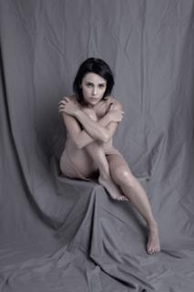 Débora Falabella feet photo thumbnail