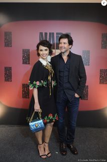 Débora Falabella feet photo thumbnail