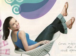 Débora Falabella feet photo thumbnail