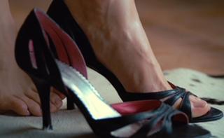 Débora Falabella feet photo thumbnail