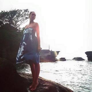 Débora Monteiro feet photo 13