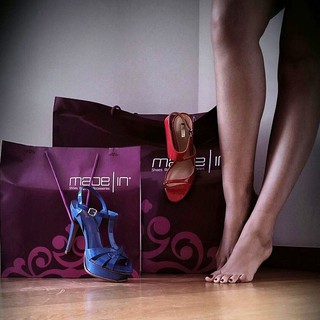 Débora Monteiro feet photo 11