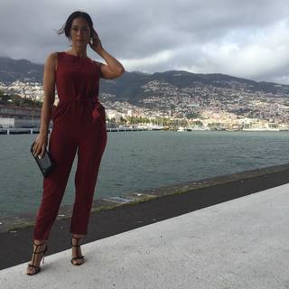 Débora Monteiro feet photo 3