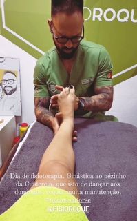 Débora Monteiro feet photo 13