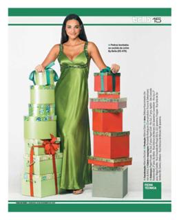 Débora Nascimento feet photo thumbnail