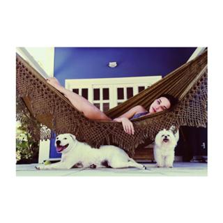 Débora Nascimento feet photo thumbnail