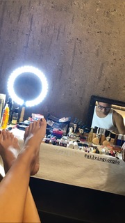 Débora Nascimento feet photo thumbnail